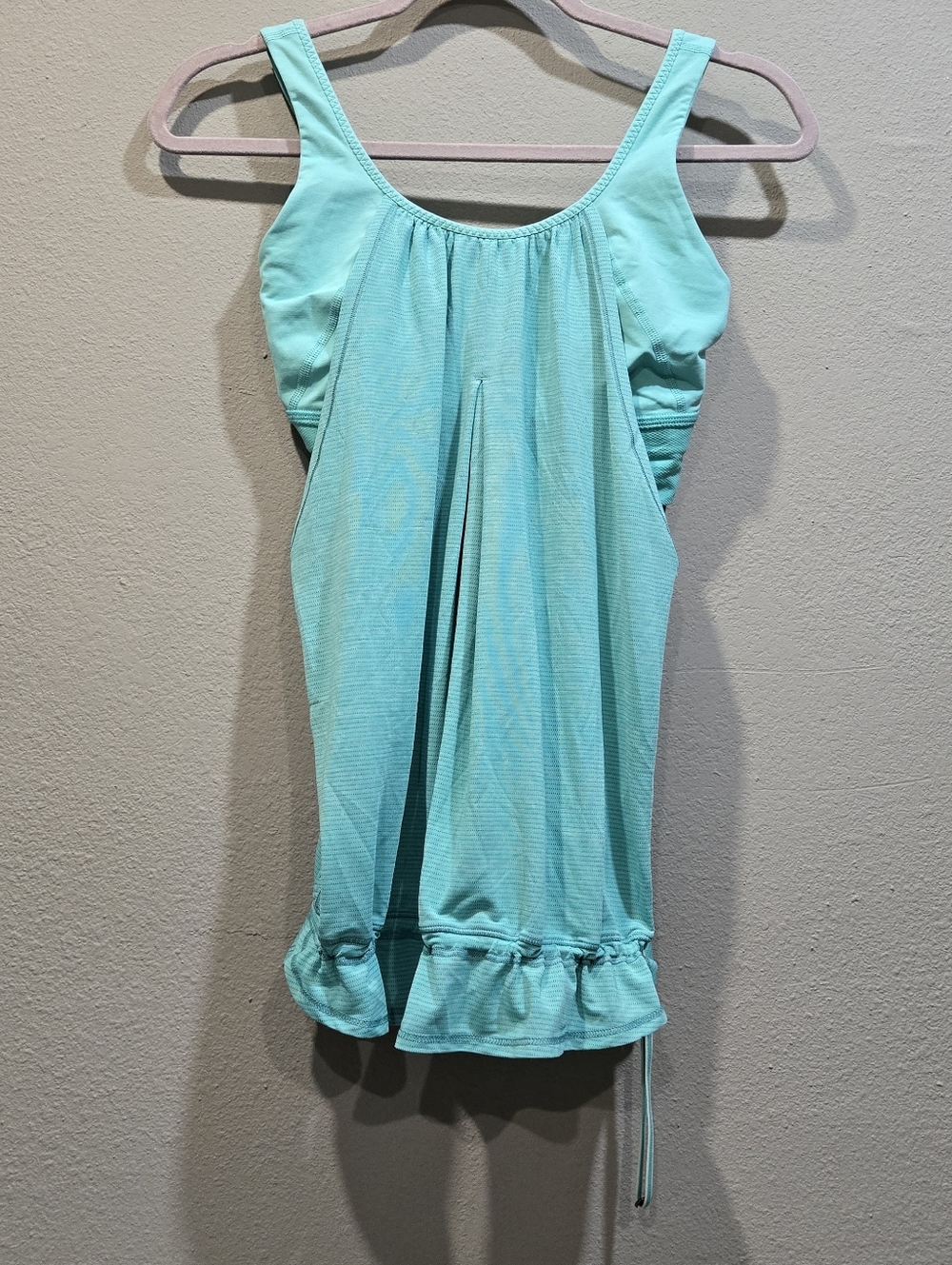 Lululemon Athletica Color Mint Green Tank Top Size 6